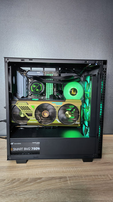 Custom Gaming PC/ Ryzen 9 7900X/ 32GB/ 1TB SSD NVMe/ RTX 4090