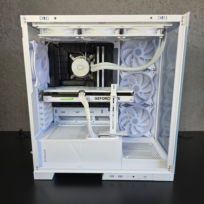 Custom Gaming PC/ Ryzen 7 5800X3D/ 32GB/ 1TB NVMe/ RTX 5070