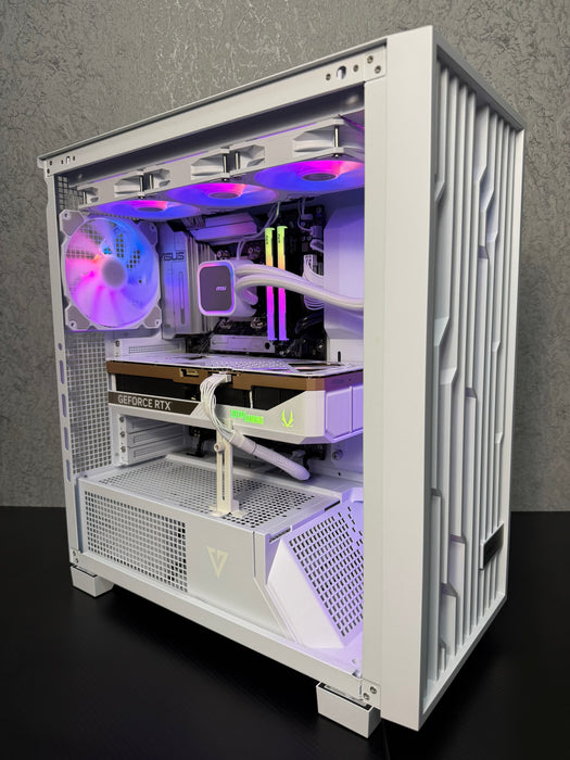 Custom Gaming PC/ Ryzen 9 9900X/ 32GB/ 1TB SSD NVMe/ RX 7900 XTX