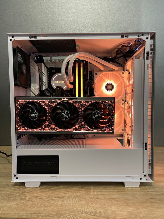 Custom Gaming PC/ The Snowflake/ Ryzen 7 5800X/ 32GB/ 1 TB NVMe/ RTX 4070 SUPER