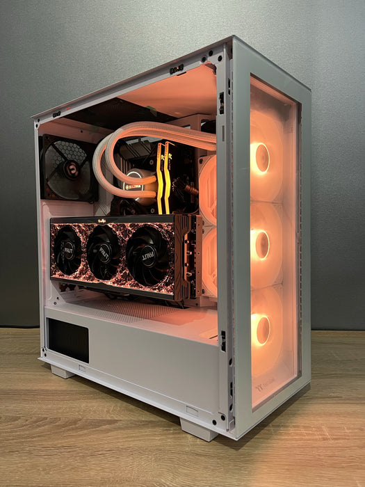 Custom Gaming PC/ The All-White/ Ryzen 5 7600X/ 32GB DDR5/ 1TB NVMe/ RTX 4070