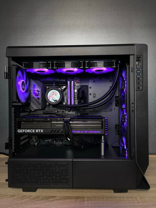 Custom Gaming PC/ i9-14900KF/ 32GB DDR5/ 2TB NVMe/ RTX 4090