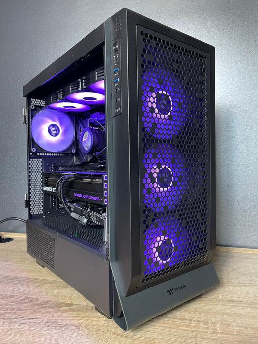 Custom Gaming PC/ i9-14900KF/ 32GB DDR5/ 2TB NVMe/ RTX 4090