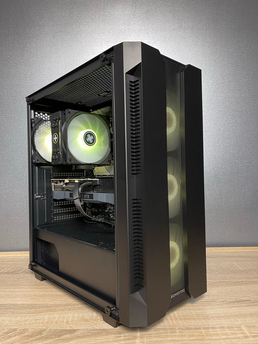 Custom Gaming PC/ i5-13600KF/ 32GB/ 1TB SSD NVMe/ RTX 4070