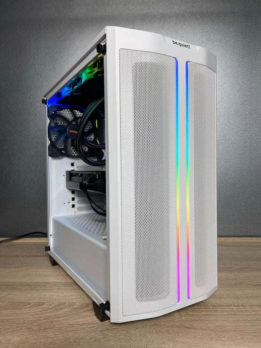 Custom Gaming PC/ i5-13600KF/ 32GB/ 1 TB NVMe/ RTX 4080 SUPER