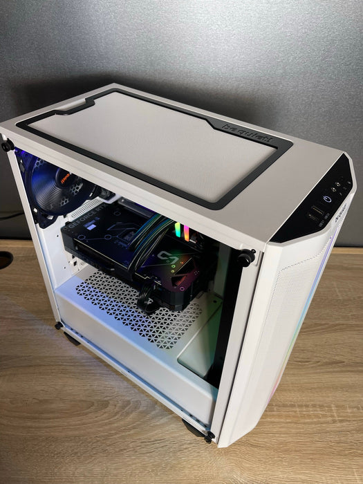 Custom Gaming PC/ i5-13600KF/ 32GB/ 1 TB NVMe/ RTX 4080 SUPER