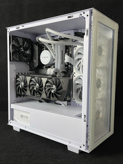 Custom Gaming PC/ The All-White/ Ryzen 5 7600X/ 32GB DDR5/ 1TB NVMe/ RTX 4070