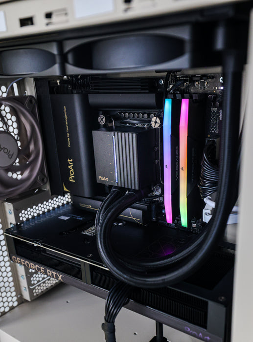 Custom Gaming PC/ Asus ProArt CREATOR/ Ultra 7 265KF/ 48GB/ 2TB NVMe/ RTX 5080