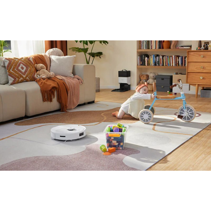 Roborock Robot Vacuum Cleaner Q8 MAX+ White