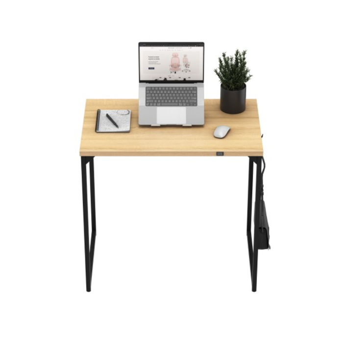 Mark Adler Leader 1.3 Desk