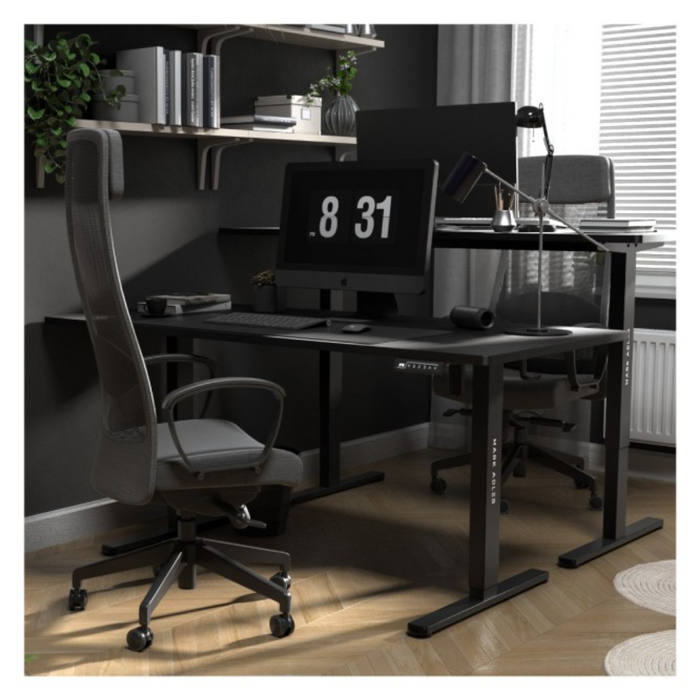 Mark Adler Leader 7.6 Electric Desk Black