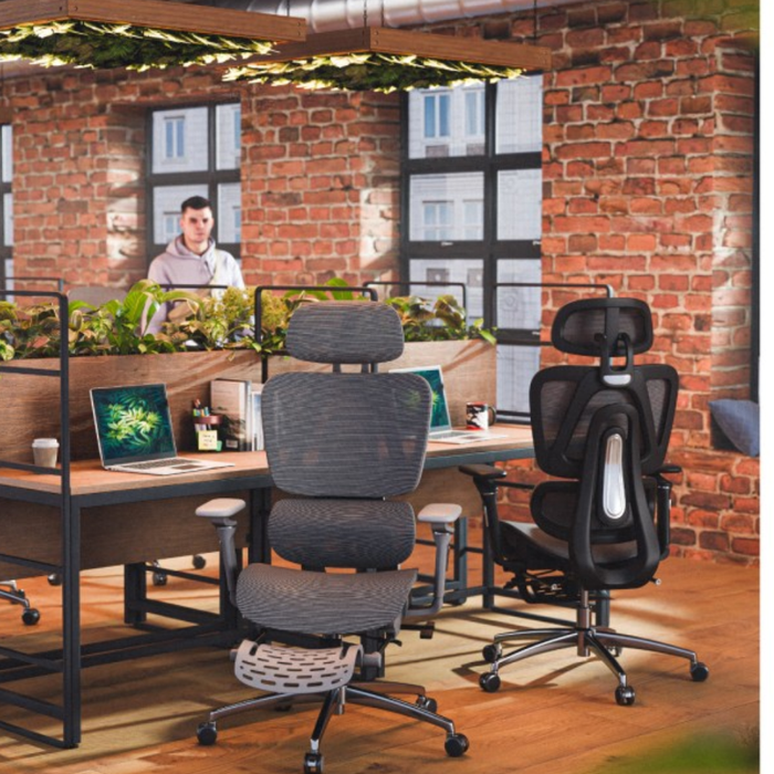 Mark Adler Expert 7.9 Ergonomic Chair Black