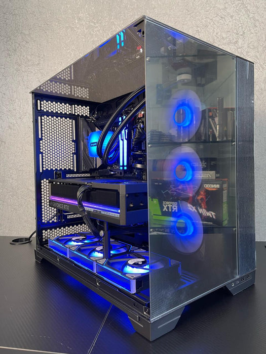 Lian Li PC Case 011 Vision Chrome