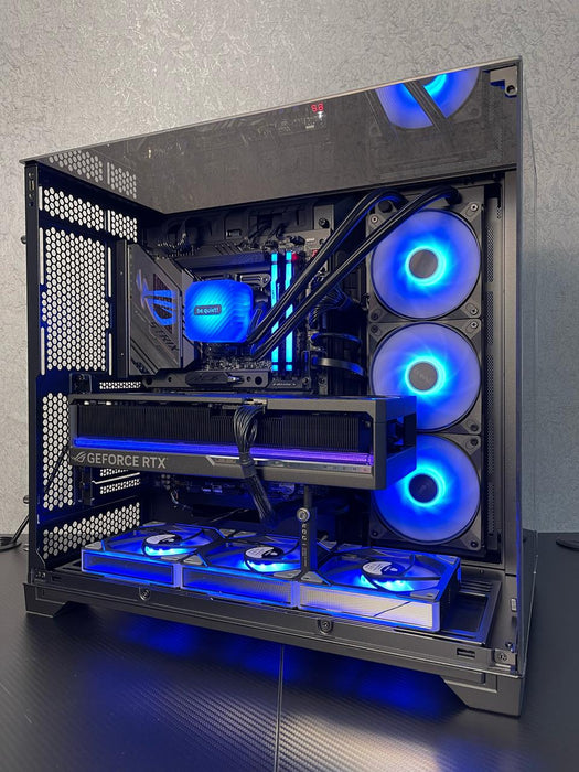 Lian Li PC Case 011 Vision Chrome