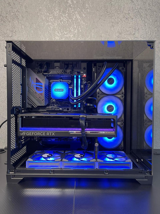 Lian Li PC Case 011 Vision Chrome