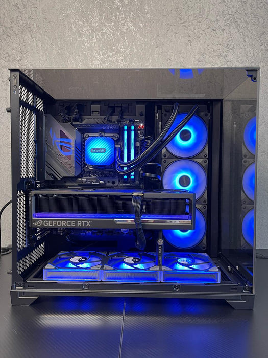 Lian Li PC Case 011 Vision Chrome