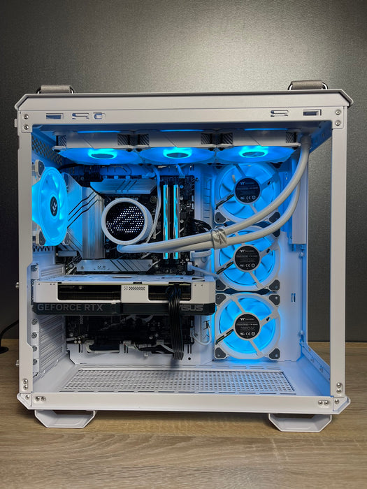 Custom Gaming PC/ Ryzen 9 7900X/ 32GB/ 1TB SSD NVMe/ RTX 4090