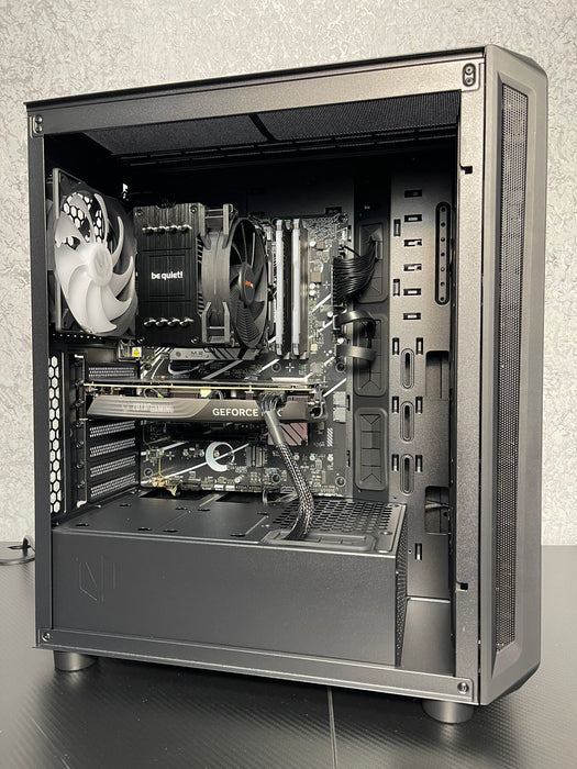 Custom Gaming PC/ Ryzen 5 9600X/ 32GB/ 1TB NVMe/ RTX 5070