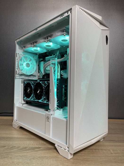 Custom Gaming PC/ Ultra 7 265KF/ 32GB/ 2 TB NVMe/ RTX 5080