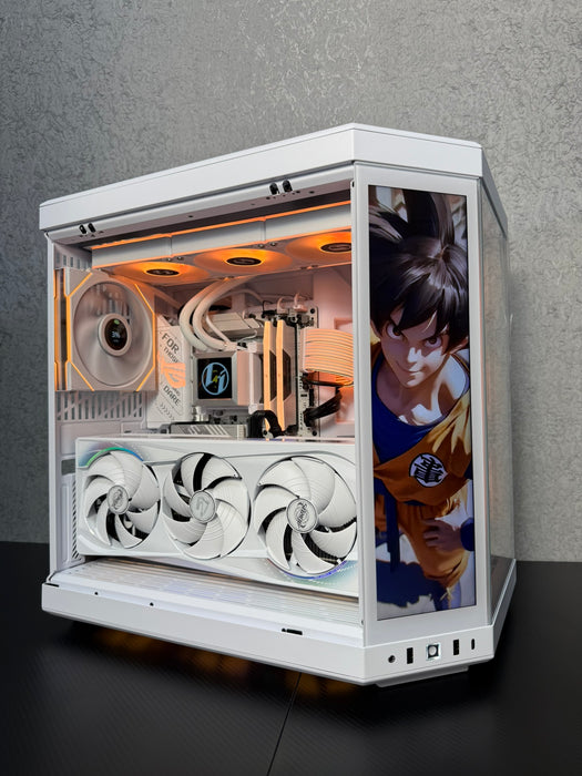 Custom Gaming PC/ Ryzen 9 9950X3D/ 32GB/ 2 TB NVMe/ RTX 5090
