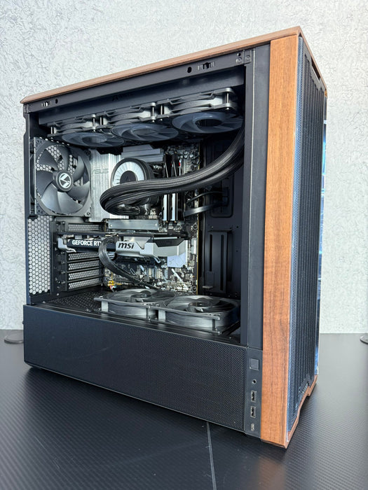 Custom Gaming PC/ i5-13400F/ 32GB / 1TB NVMe/ RTX 5070