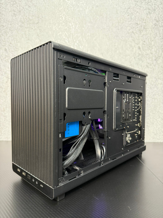 Lian Li PC Case A3-mATX Micro Tower Black