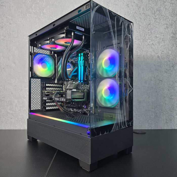 Custom Gaming PC/ Project Zero/ Ryzen 9 9900X/ 32GB/ 1TB NVMe/ RTX 5090