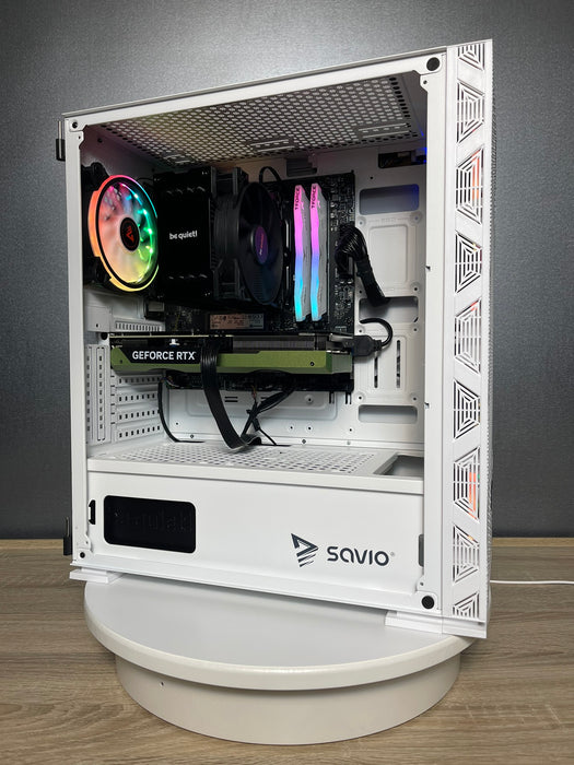 Custom Gaming PC/ i5-12400F/ 32GB/ 1TB NVMe/ RTX 4070 SUPER