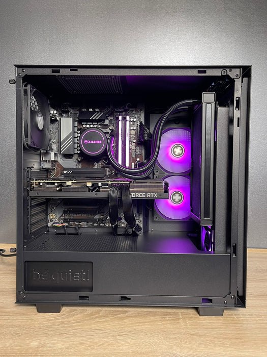 Custom Gaming PC/ i7-13700KF/ 32GB DDR5/ 1TB SSD/ RTX 4090