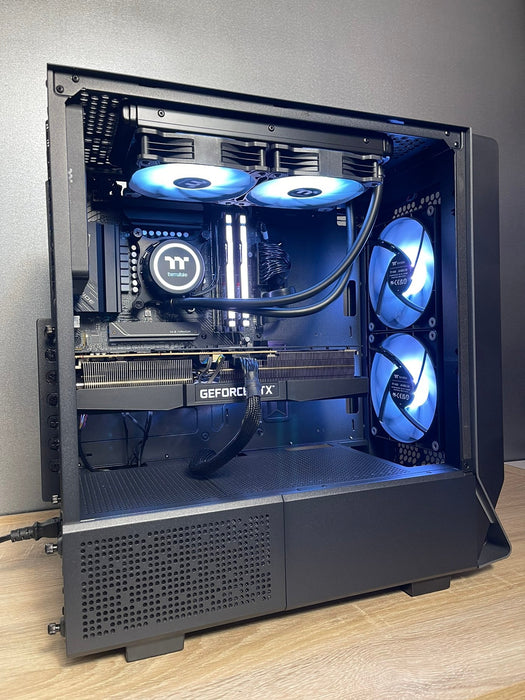 Custom Gaming PC/ i7-12700KF/ 32GB/ 1TB SSD NVMe/ RTX 4070 Ti SUPER