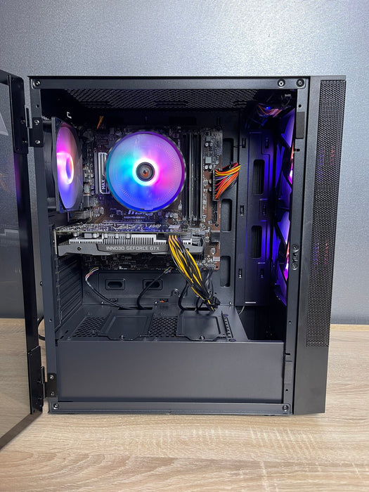 Custom Gaming PC/ i5-12400F/ 16GB/ 1TB SSD NVMe/ RTX 4060