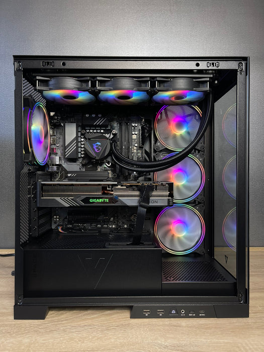 Custom Gaming PC/ Project Zero/ Ryzen 7 7800X3D/ 32GB/ 1TB NVMe/ RTX 4070 SUPER