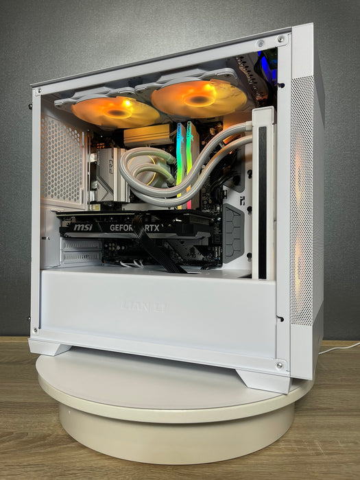 Lian Li PC Case LANCOOL 205M Mesh RGB White