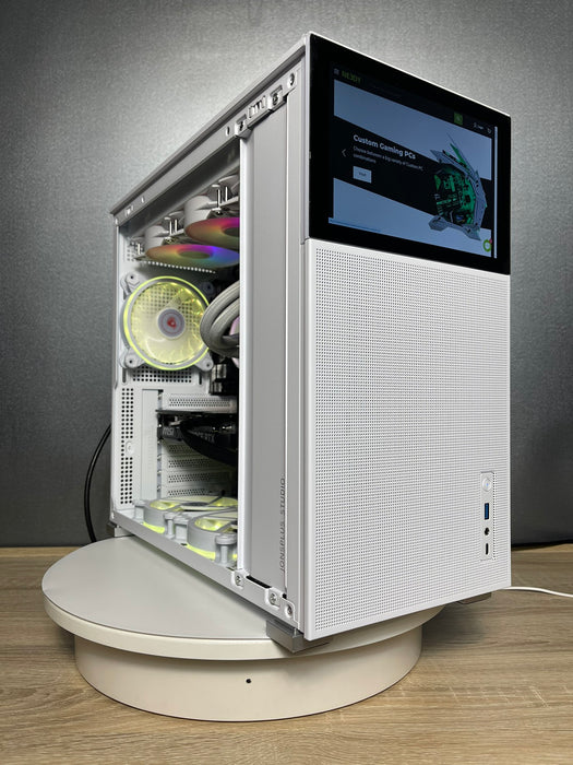 Custom Gaming PC/ i7-13700KF/ 32GB/ 1TB NVMe/ RTX 4070 SUPER