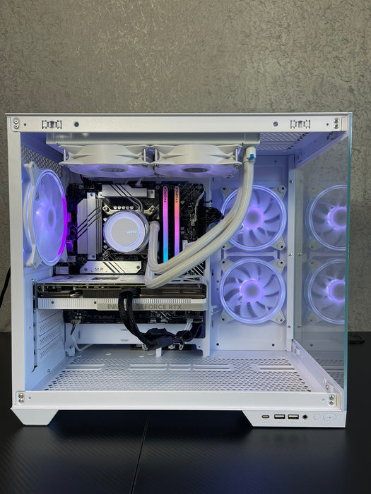 Custom Gaming PC/ BTF/ i7-14700KF/ 32GB DDR5/ 1TB SSD NVMe/ RTX 5060