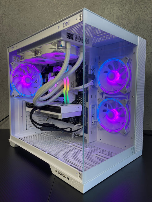 Custom Gaming PC/ BTF/ i7-14700KF/ 32GB DDR5/ 1TB SSD NVMe/ RTX 5060