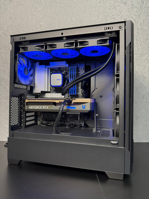 Custom Gaming PC/ Ryzen 7 9800X3D/ 32GB/ 2TB SSD NVMe/ RTX 5080