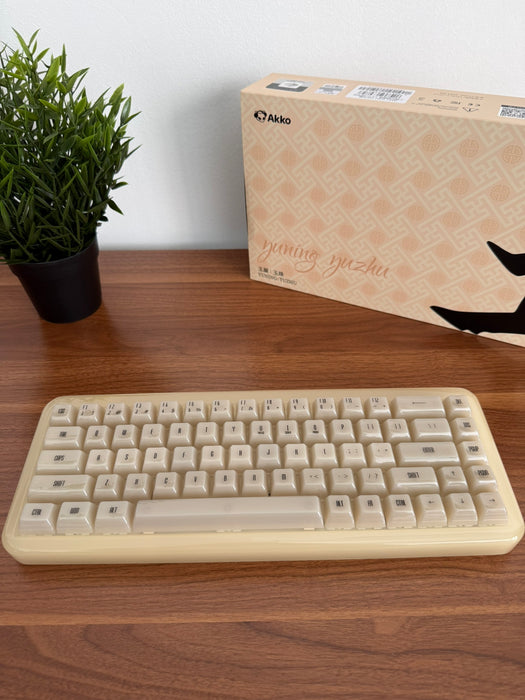 Akko Mechanical Wireless Resin Keyboard YU01