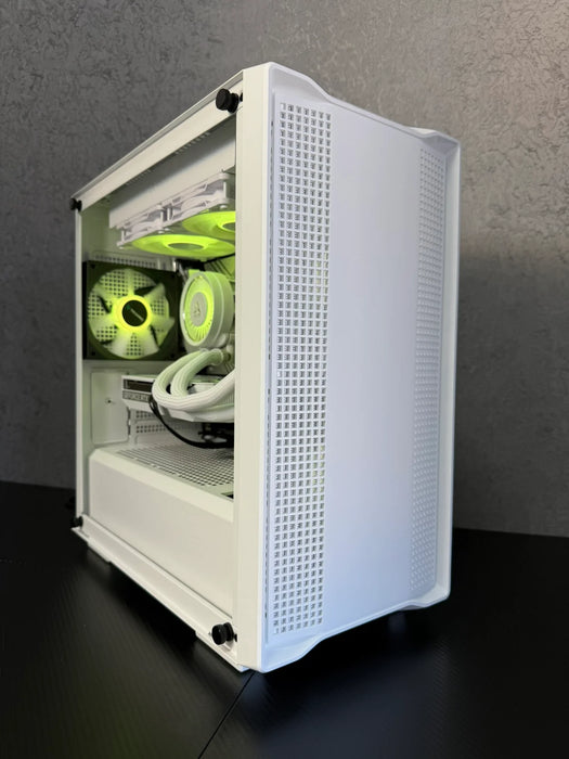 Custom Gaming PC/ i7-14700KF/ 16GB/ 500GB NVMe/ RTX 5060
