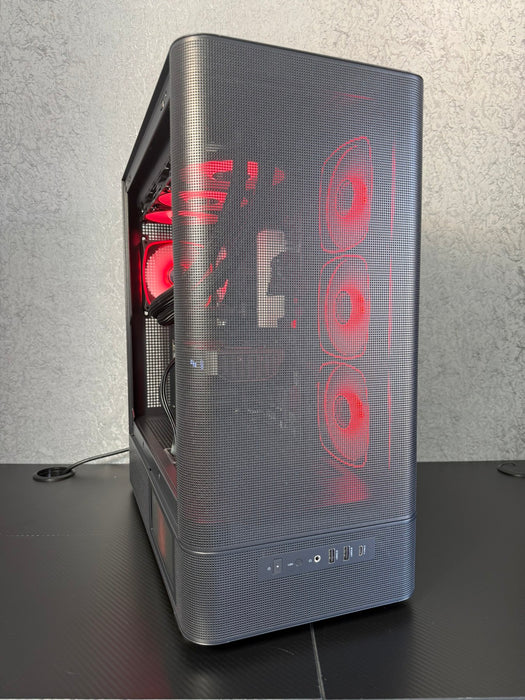 Custom Gaming PC/ i9-14900KF/ 32GB DDR5/ 2TB NVMe/ RTX 5090