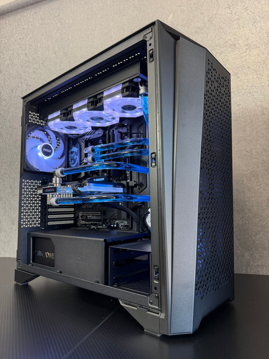 MSI PC Case MEG PROSPECT 700R Mid