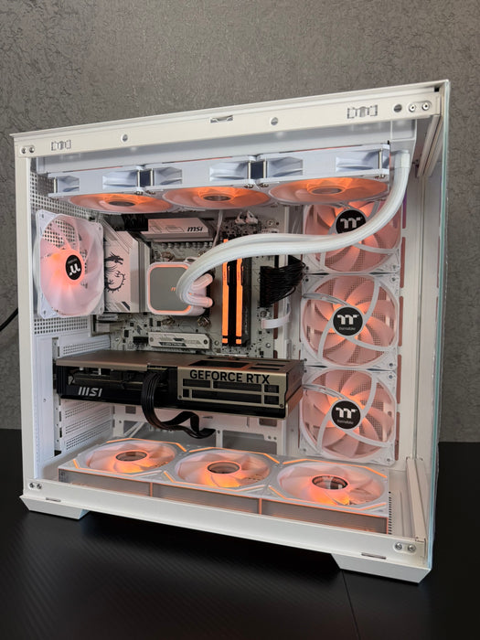 Custom Gaming PC/ Ryzen 7 7700/ 32GB/ 1TB NVMe/ RTX 5070